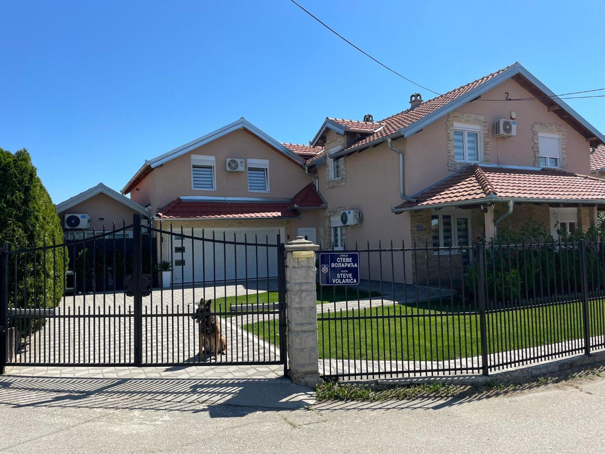 Apartman Diamond Lux Surčin Exteriör bild