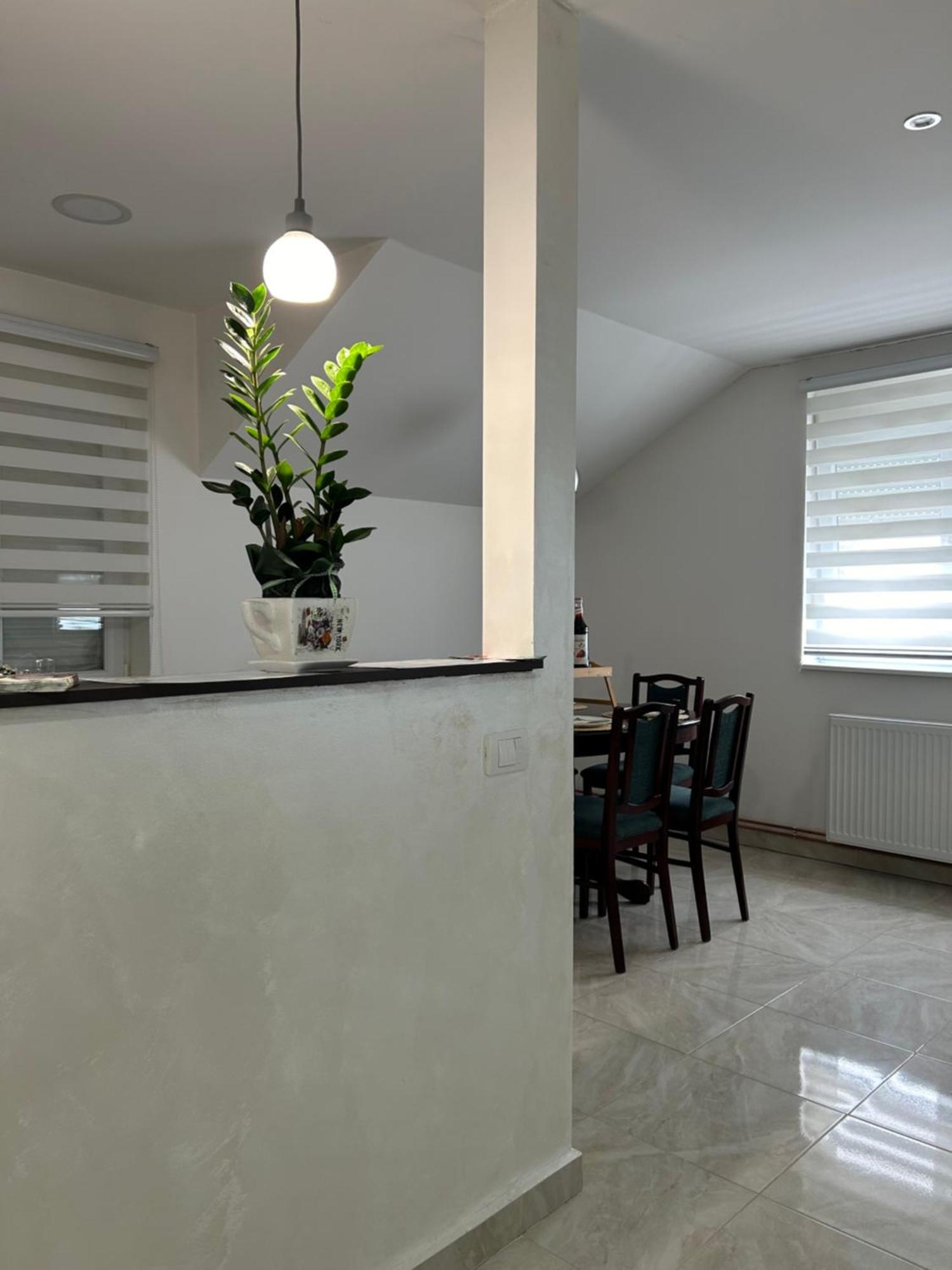 Apartman Diamond Lux Surčin Exteriör bild
